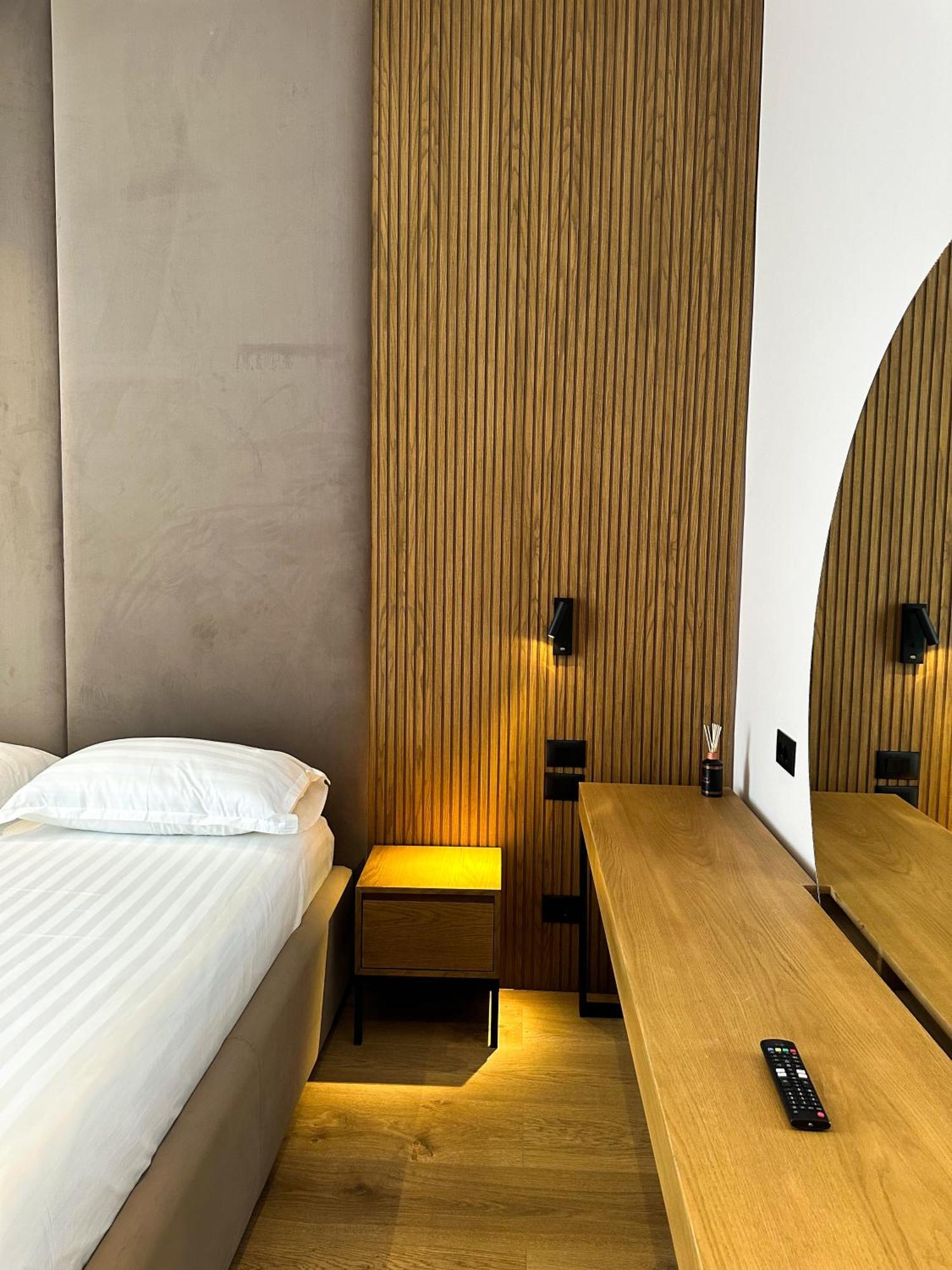 Oniro By Iliria Palace (Adults Only) Himarë Exterior foto